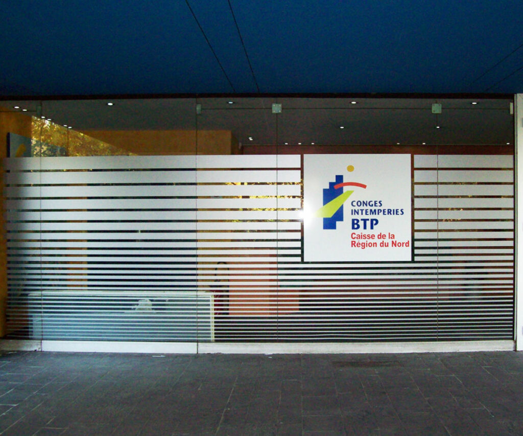 VITRINE-BANDES-DEPOLI-BTP-MARCQ-EN-BAROEUL