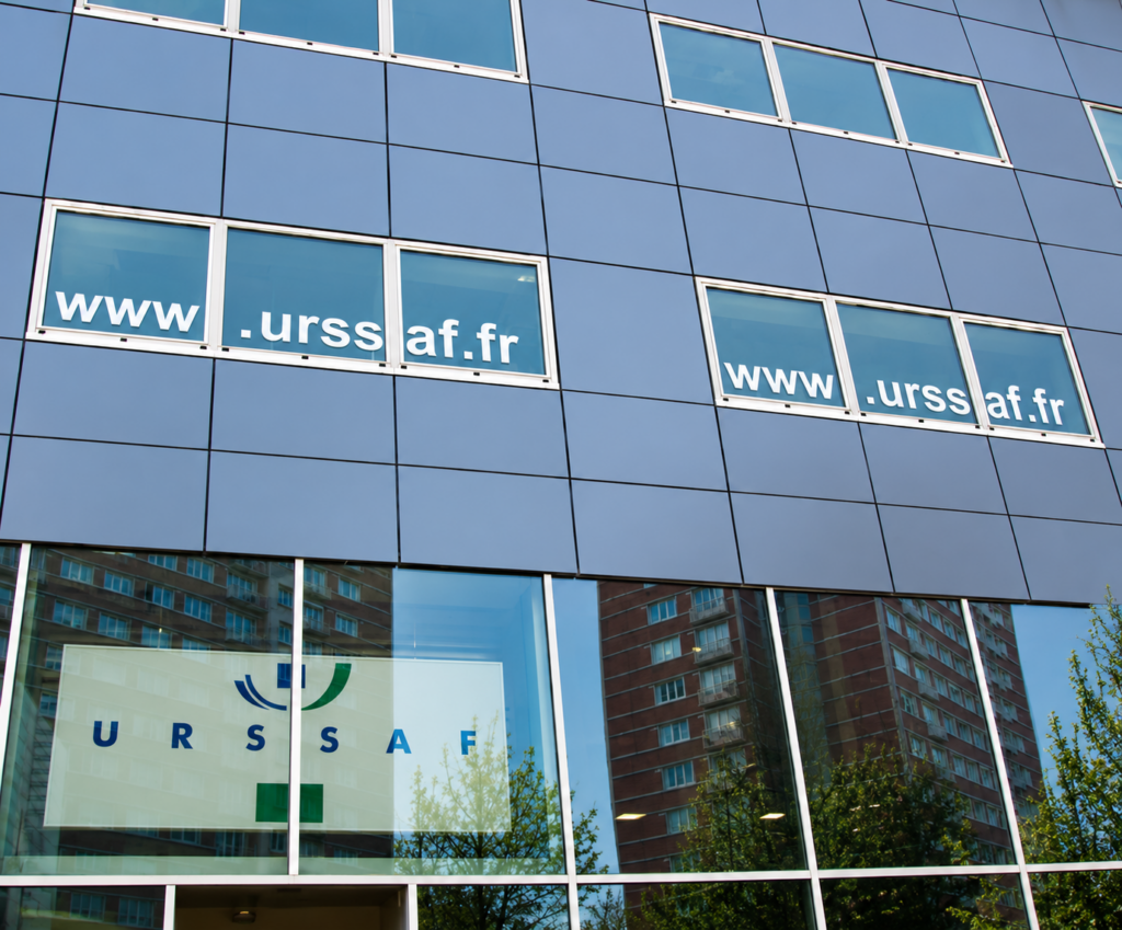 LETTRAGE VITRINE HAUTEUR URSSAF